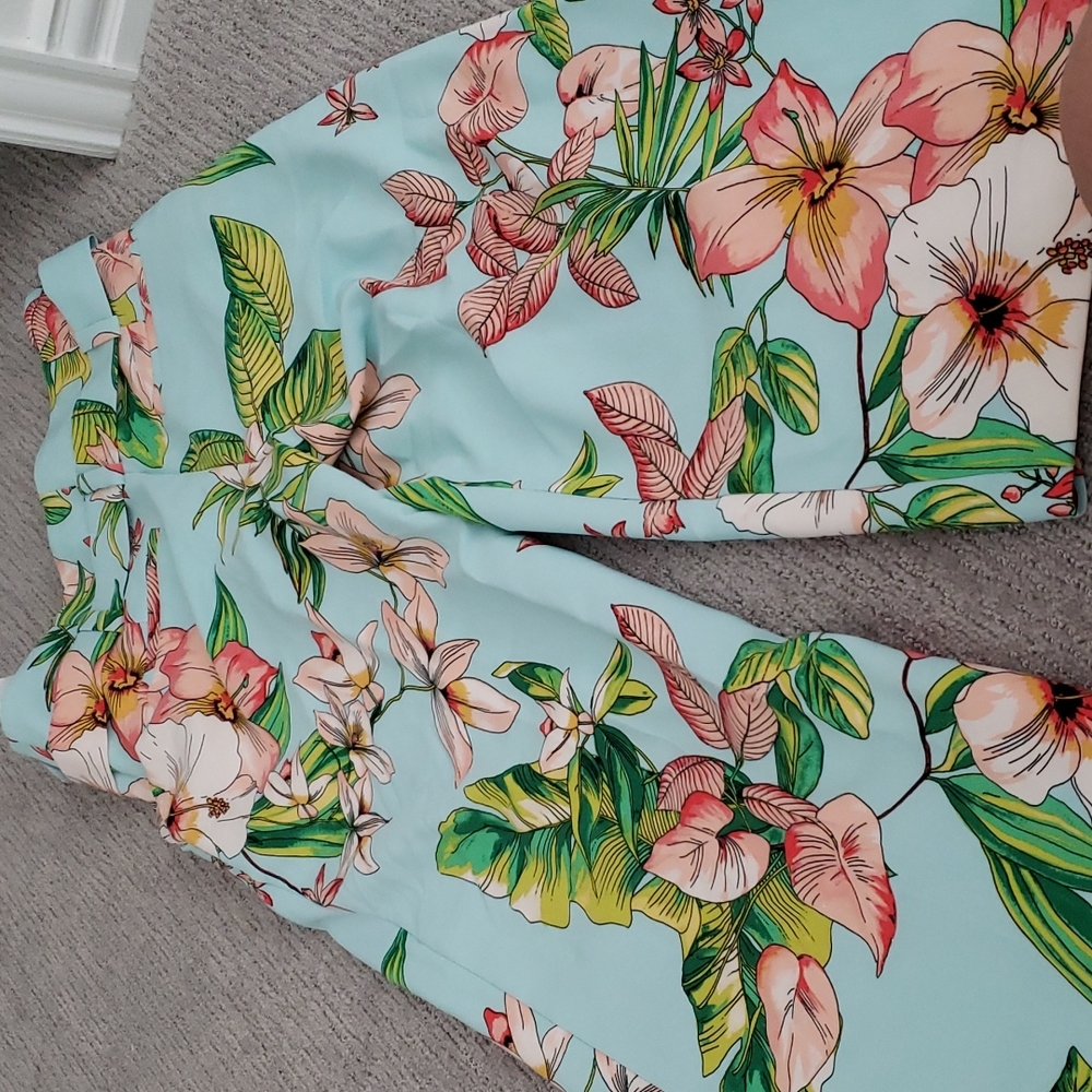 Patterned pants - Picture 2 of 2